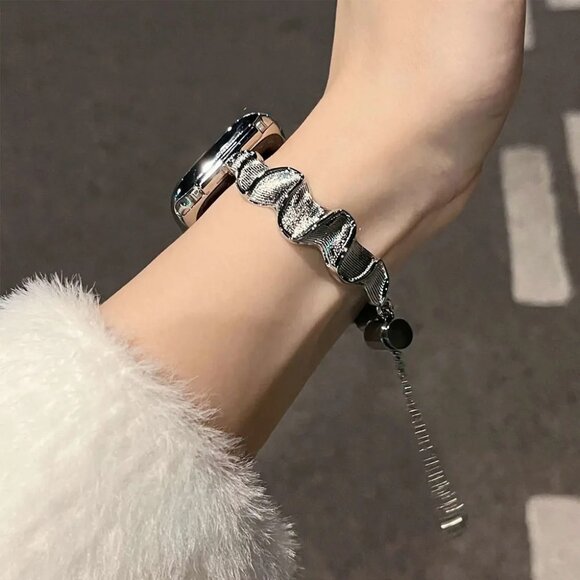 Apple Watch Band Adjustable Slim Stylish Strap Silver Stainless Chain - Silver - Picture 2 of 5